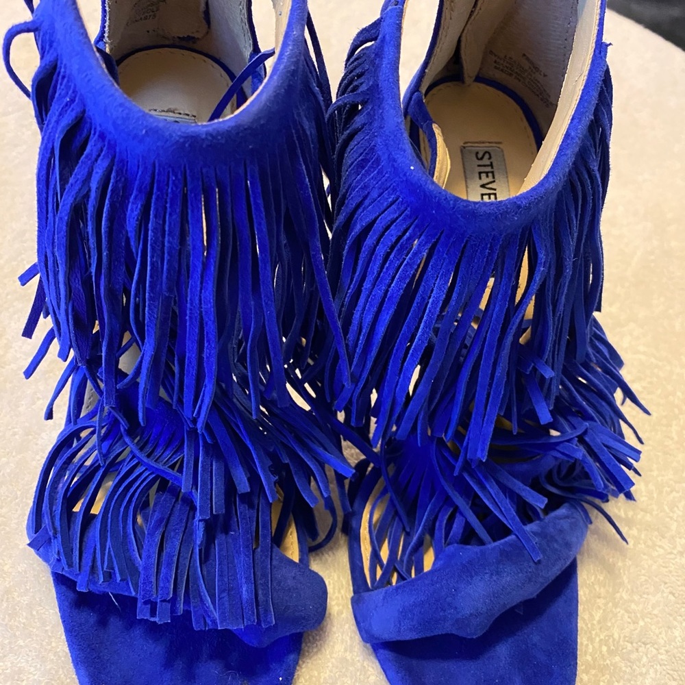 Brand New Gorgeous Suede Heels by STEVE MADDEN - Box 55 - Picture 3 of 8